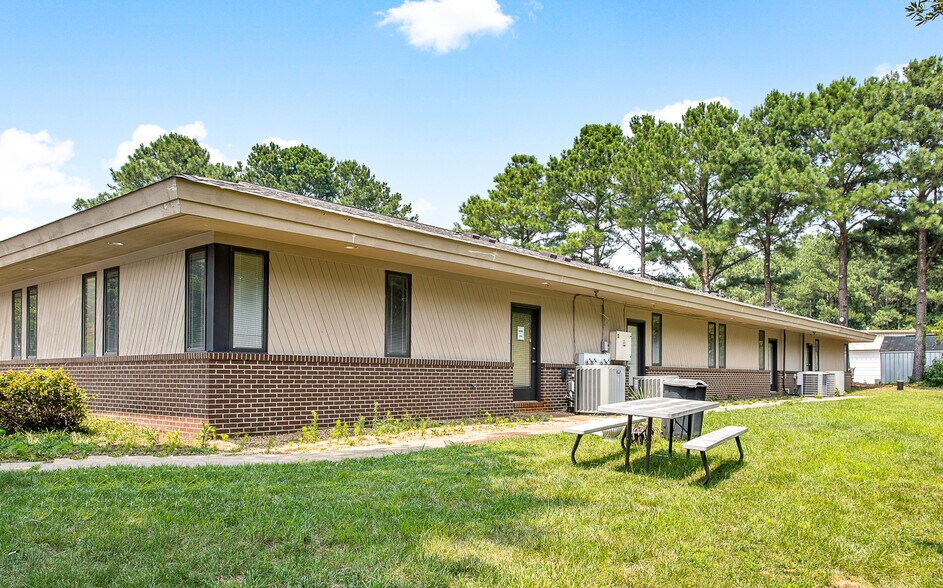 More Photos Of 5248 Olde Towne Rd, Williamsburg Office For Sale