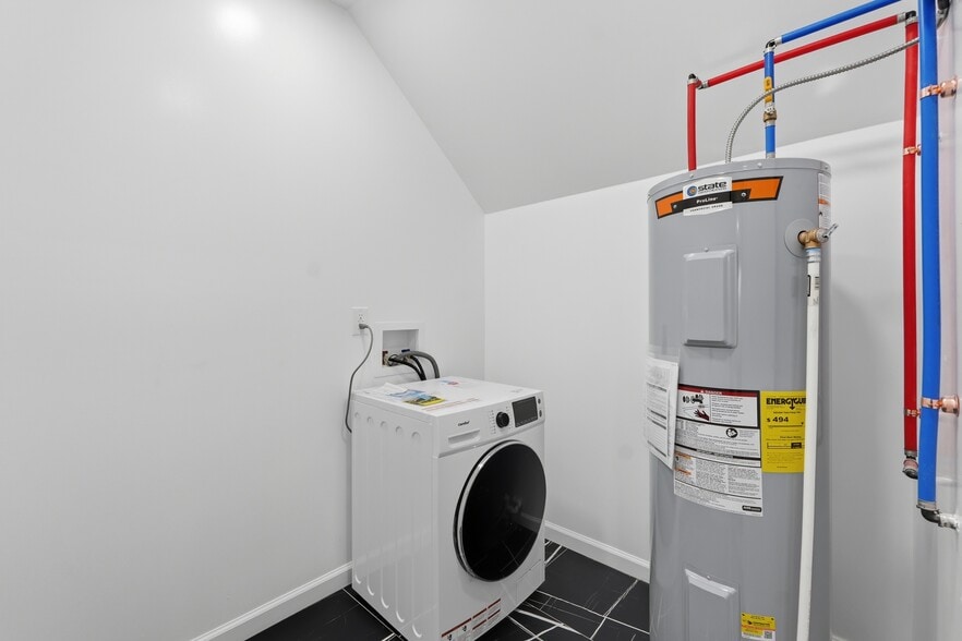 More Photos Of 82 Grove St, Montclair Apartments For Sale