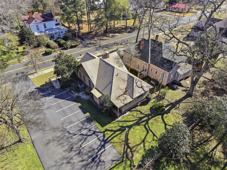 More Photos Of 615 Barlow St, Americus Healthcare For Sale