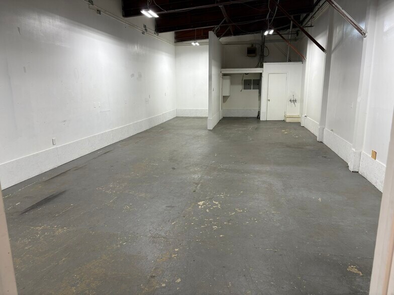 More Photos Of 355 W Main St, Norristown Office For Lease