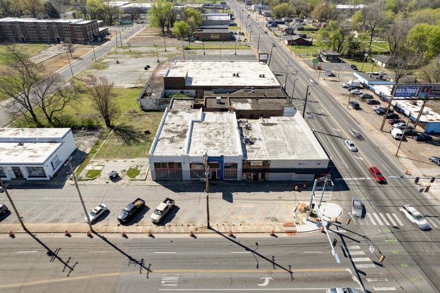 More Photos Of 2455-2461 Chelsea Ave, Memphis Storefront For Sale
