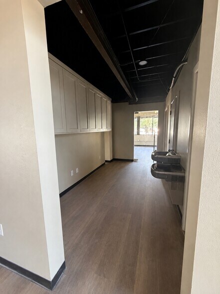 More Photos Of 3132 W 5th St, Fort Worth Office For Lease