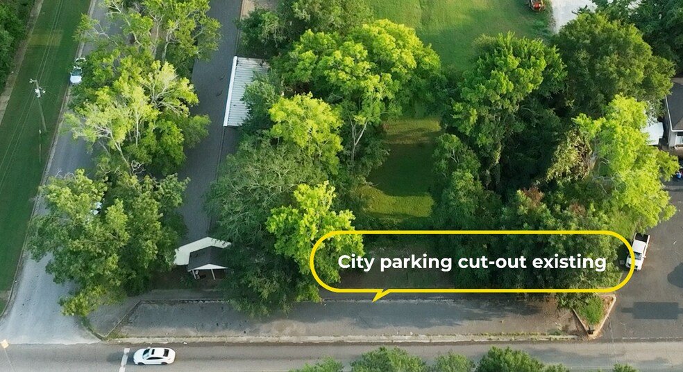 More Photos Of 308 E 6th St, Tuscumbia Land For Lease