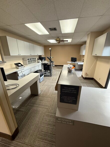 More Photos Of 13801 Bruce B Downs Blvd, Tampa Medical For Lease