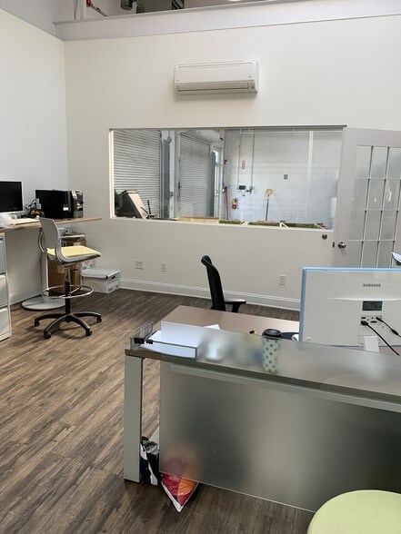 More Photos Of 482 Glenbrook Rd, Stamford Manufacturing For Lease