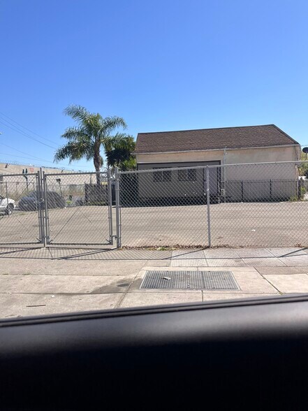 More Photos Of 580 105th Ave, Oakland Land For Sale