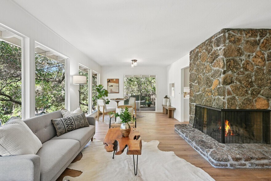 More Photos Of 135 Spring Grove Ave, San Rafael Multifamily For Sale