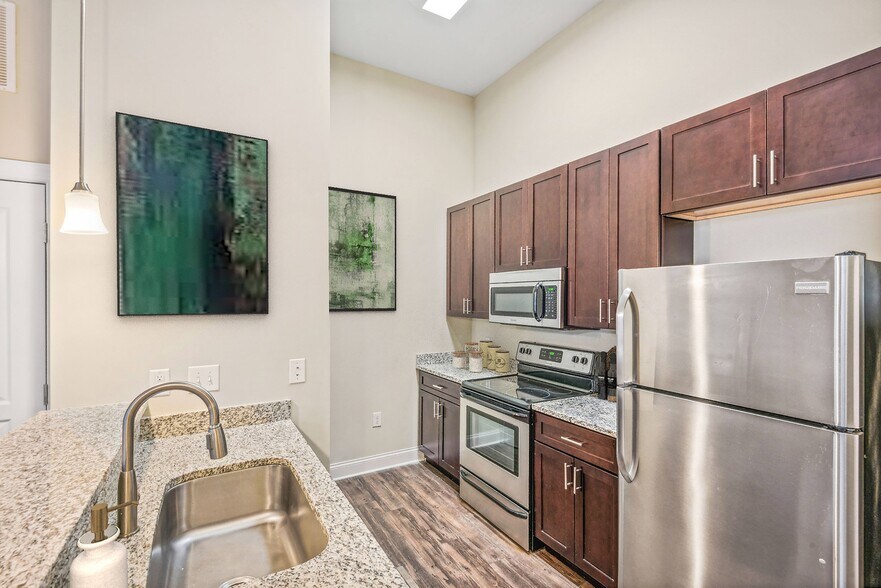 More Photos Of 9336 Kings Parade Blvd, Charlotte Apartments For Lease