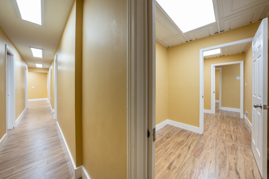 More Photos Of 1095 W Huron St, Waterford Medical For Lease