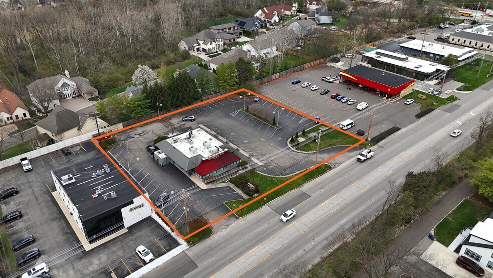 Primary Photo Of 2055-2081 Riverside Dr, Upper Arlington Restaurant For Sale