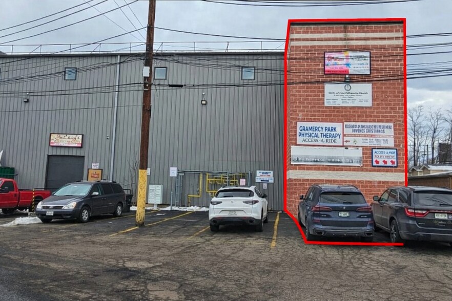 Primary Photo Of 101 Ellis St, Staten Island Warehouse For Lease