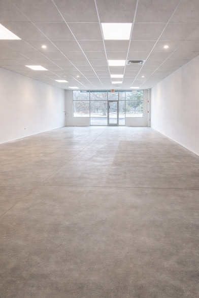 More Photos Of 7221 State Park Rd, Fox Lake Unknown For Lease