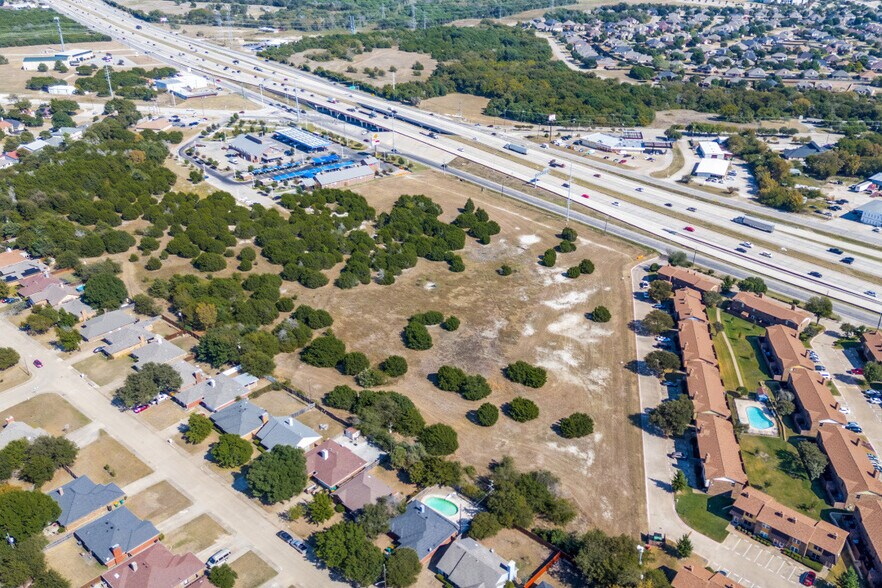 More Photos Of 1101 US 67 hwy, Cedar Hill Land For Sale