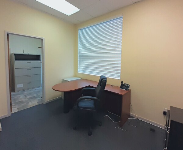 More Photos Of 414 County Road 39a, Southampton Medical For Lease