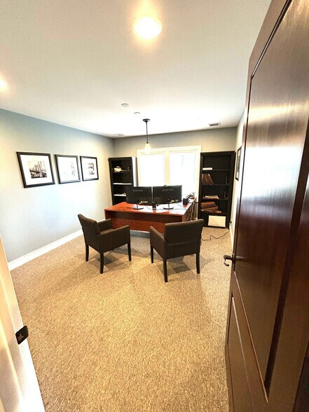 More Photos Of 280 Smithtown Blvd, Nesconset Medical For Sale