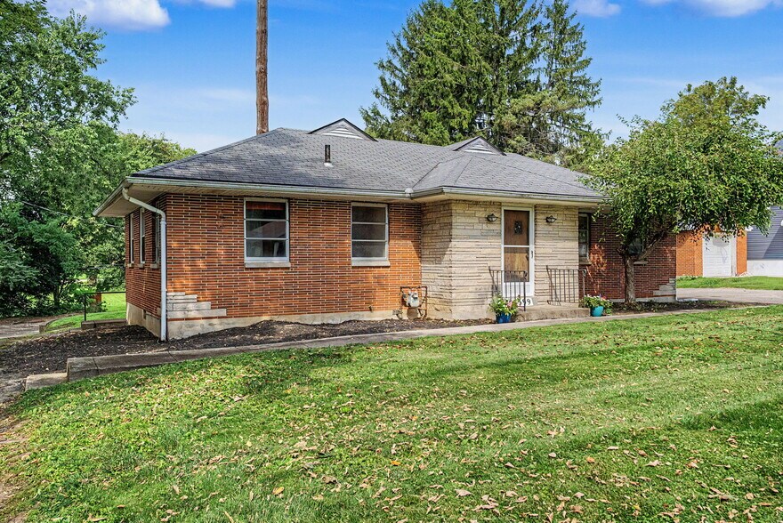 More Photos Of 1599 N Central Dr, Beavercreek Office For Sale