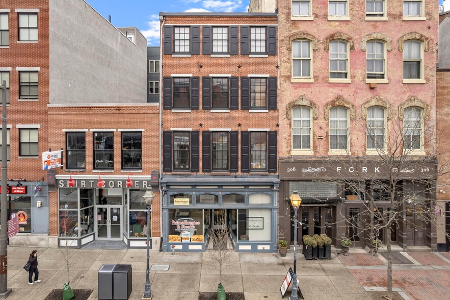 More Photos Of 304 Market St, Philadelphia Storefront Retail Residential For Sale