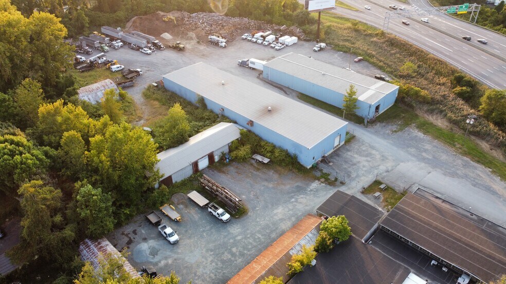 More Photos Of 1060-1062 Central Ave, Albany Light Distribution For Sale