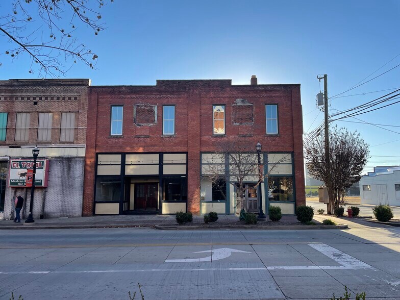 Primary Photo Of 237 S Cedar Ave, South Pittsburg Industrial For Sale