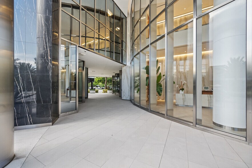 More Photos Of 5355 Town Center Rd, Boca Raton Office For Lease