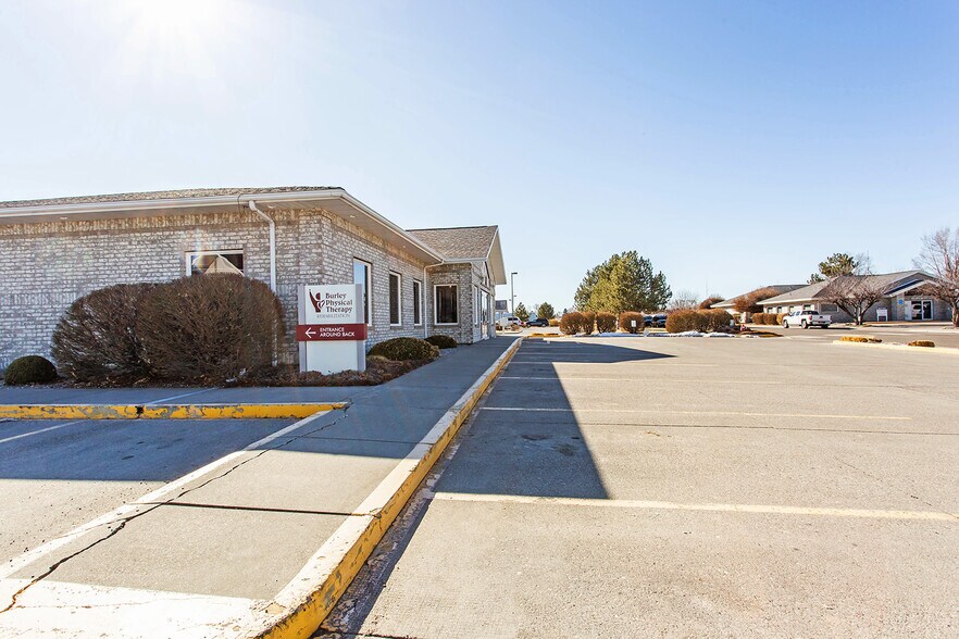 More Photos Of 1263 Bennett Ave, Burley Medical For Lease