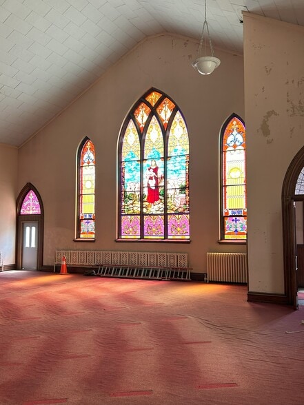 More Photos Of 19 N 4th St, Mahanoy City Religious Facility For Sale