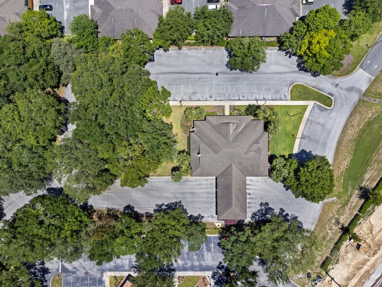 More Photos Of 431 US-441, Lady Lake Bank For Lease