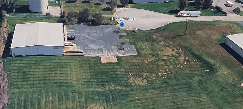 More Photos Of 111 Capital Ct, Nicholasville Warehouse For Lease