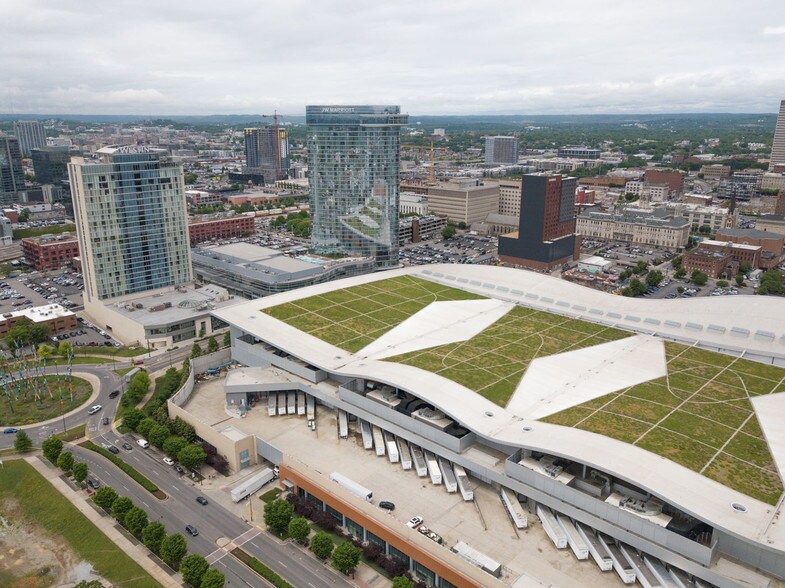 More Photos Of 516 5th Ave S, Nashville Freestanding For Sale