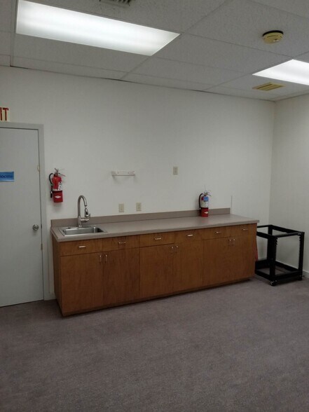More Photos Of 1400 Summitview Ave, Yakima Office For Lease