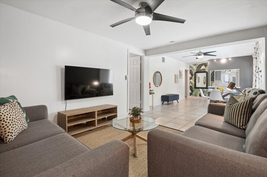 More Photos Of 1123 NE 14th Ave, Fort Lauderdale Apartments For Sale