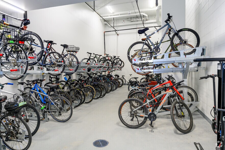 More Photos Of 1300 Yards Pl SE, Washington Apartments For Lease