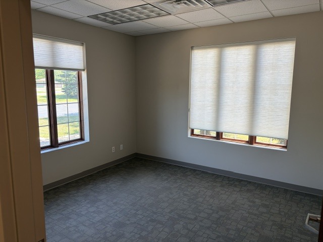 More Photos Of 2555-2565 E Calumet St, Appleton Office For Sale