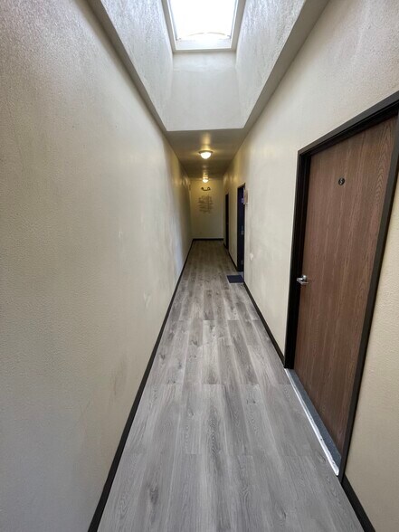 More Photos Of 5344 Long Beach Blvd, Long Beach Storefront Retail Office For Lease