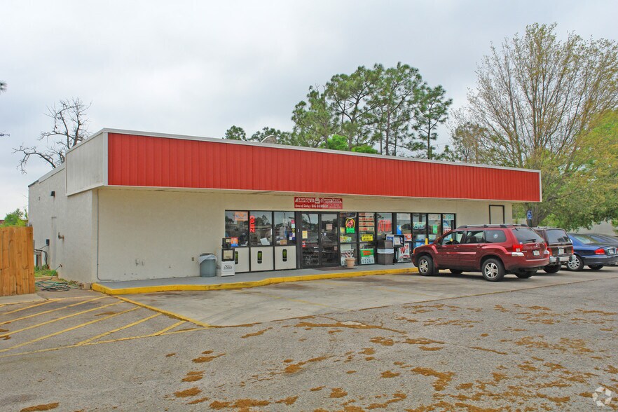 More Photos Of 1167 College Blvd, Pensacola Convenience Store For Sale
