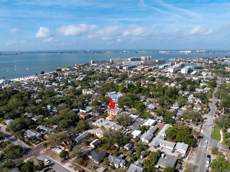 More Photos Of 2834 Beach Blvd, Gulfport Freestanding For Sale