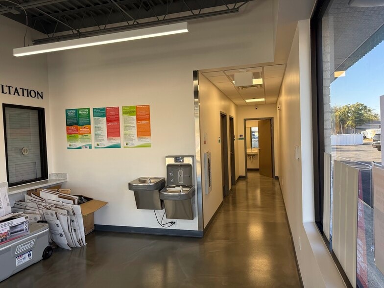 More Photos Of 1536 S Pine Ave, Ocala Fast Food For Lease