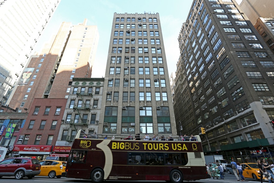 More Photos Of 275 W 39th St, New York Office For Lease