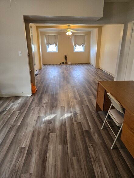 More Photos Of 3739 Wilkens Ave, Baltimore Medical For Lease