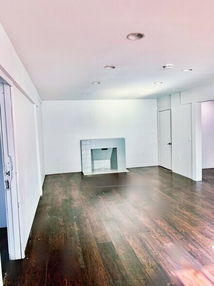 More Photos Of 3520 W Slauson Ave, Los Angeles Daycare Center For Lease