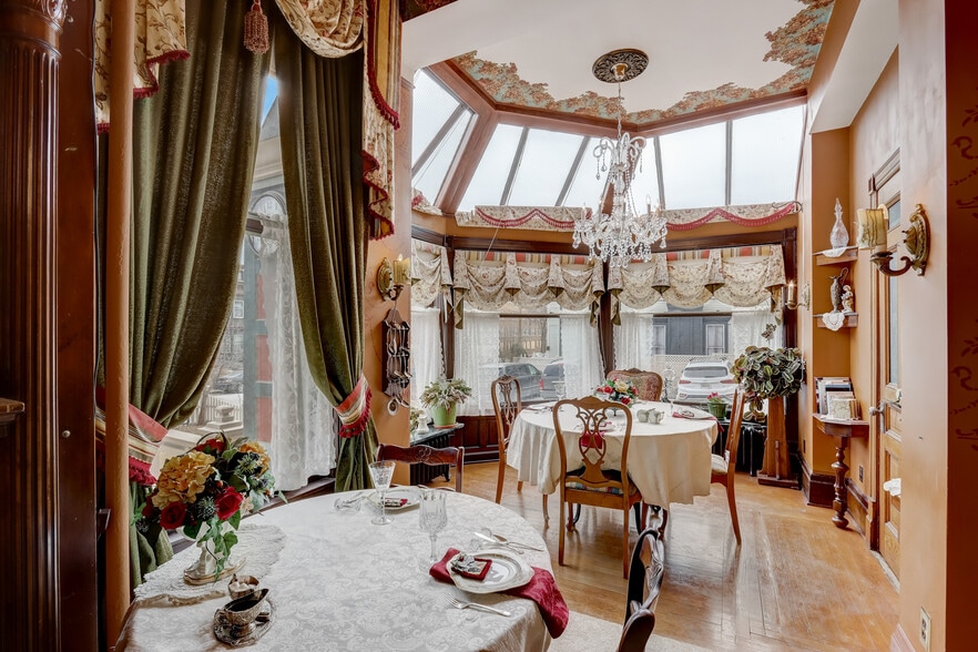 More Photos Of 3209 W Wells St, Milwaukee Hospitality For Sale