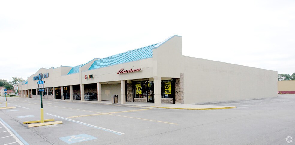 More Photos Of 926-968 Arlington Rd N, Jacksonville Unknown For Lease