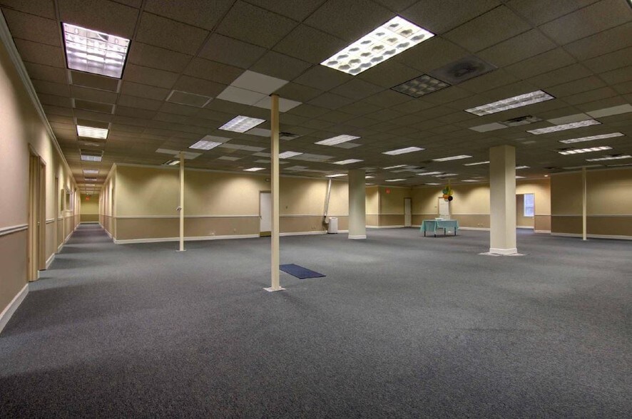 More Photos Of 2375 Wall St SE, Conyers Unknown For Lease