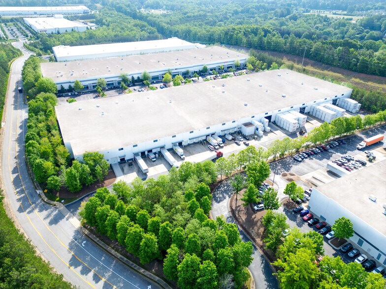 More Photos Of 485 Horizon Dr, Suwanee Warehouse For Lease