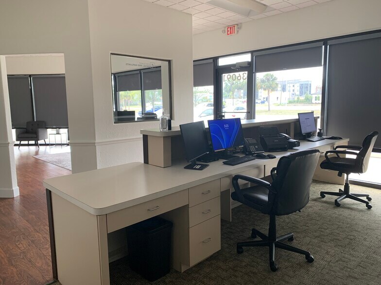 More Photos Of 35801-36091 US Hwy 19 N, Palm Harbor Freestanding For Lease