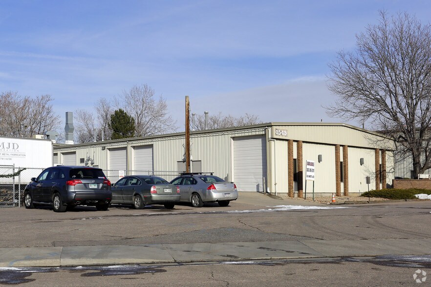 More Photos Of 1545 W Tufts Ave, Englewood Research And Development For Lease