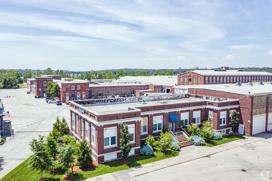 More Photos Of 310 Bourne Ave, Rumford Industrial For Lease
