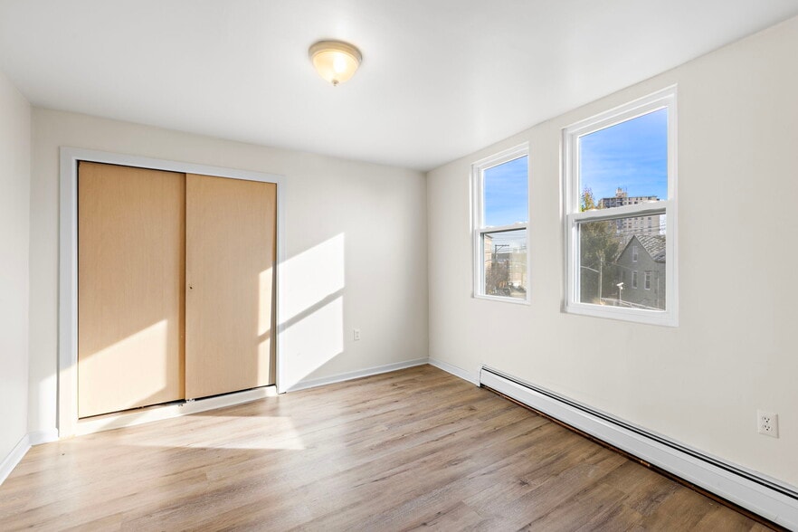 More Photos Of 201 16th St, Union City Storefront Retail Residential For Sale