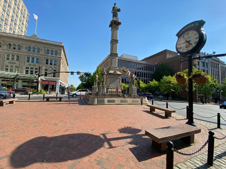 More Photos Of 28 Penn Sq, Lancaster Office For Lease