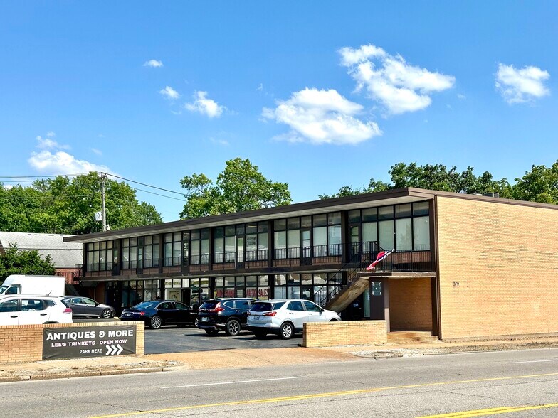 More Photos Of 3460 Hampton Ave, Saint Louis Office For Lease